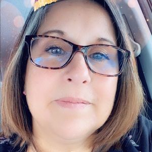 Meet your Posher, Joann